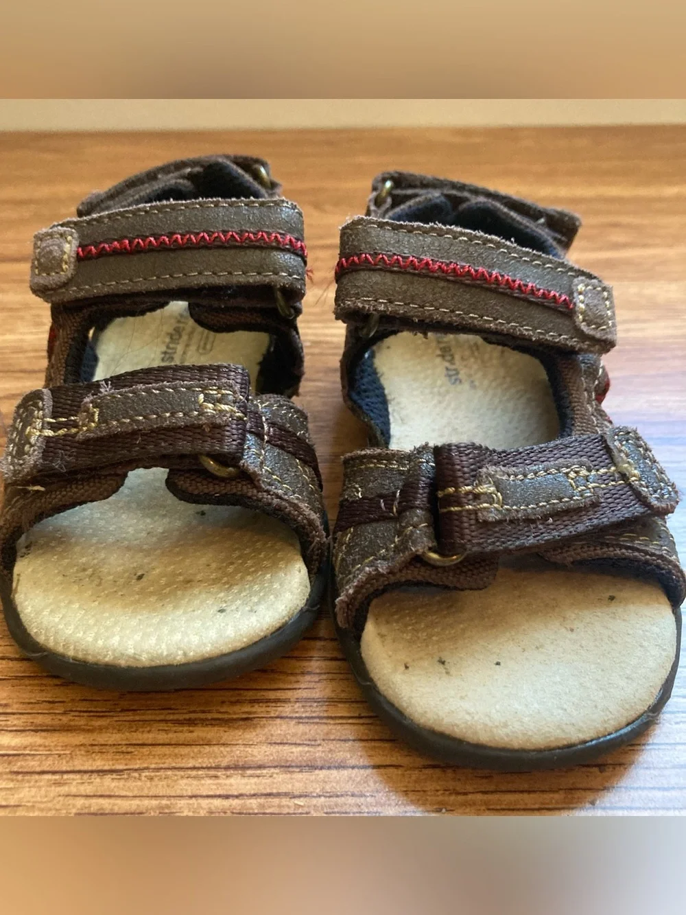 5/$15 Stride Rite Scooter Kids Brown Velcro Sandals 7